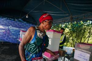 BIB: 
                            <button type="button" onclick="openModal(28147704)" class="btn btn-primary btn-sm float-right btn-popup" data-toggle="modal" data-target=".modal-high-quality">
                        <i class="fas fa-shopping-cart"></i> Add to Cart
                    </button>
                                            <button type="button" onclick="isThisMe(28147704, true)" class="btn btn-success btn-sm float-right btn-popup btn-isme hidden" data-toggle="tooltip" data-placement="bottom" title="นี่คือรูปของคุณใช่ไหม คลิกที่นี่เพื่อเอาเข้าอัลบั้ม">
                        <i class="fas fa-plus"></i> Add to album
                    </button>
                    <button type="button" onclick="isThisMe(28147704, false)" class="btn btn-warning btn-sm float-right btn-popup btn-isnotme hidden">
                        <i class="fas fa-ban"></i> Remove from album
                    </button>